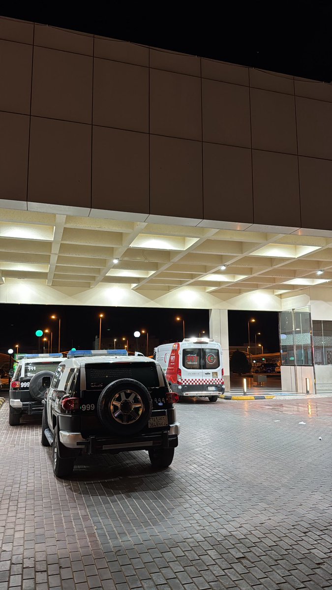 MedicRayan's tweet photo. دوام عبارة عن حوادث و اصابات ⛔️ https://t.co/hrLOosWCUK