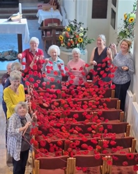 ASChurchWillian's tweet photo. Since July members of All Saints' Craft Group and numerous volunteers have been busy crafting poppies &amp; sewing them onto netting.
On the 1st November at 3.30pm we invite everyone to come &amp; see the result - and then stay to sing some well loved hymns.

https://t.co/50WVxnPlRG https://t.co/5GeMMKcc5F