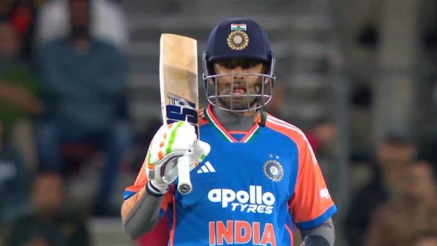 imArshit's tweet image. 🔥 Suryakumar Yadav smashes 150 T20I sixes! 🔥

Most T20I sixes for India:

- Rohit Sharma – 205 (151 innings)
- Suryakumar Yadav – 150* (86 innings)

A true master of the big shot!

#SuryakumarYadav #T20I #SixMachine #CricketRecords #INDvsAUS