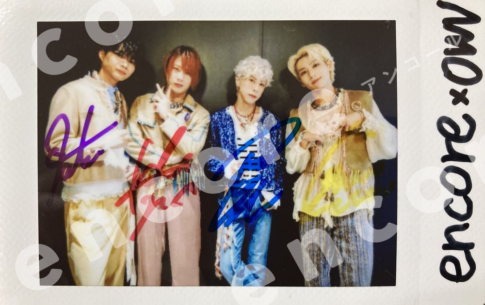 チェキありがとうございました🙇‍♀️ 小さい面積にサイン書くOWVを