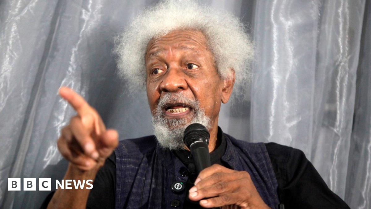 Nigerian Nobel laureate Wole Soyinka has said the US revoked his visa and banned him from the country. The 91-year-old author said the US consulate asked him for his passport so his visa could be cancelled in person.
bbc.in/47qYGhh