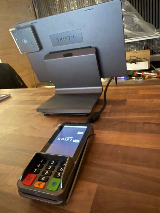 AlfieShift4's tweet photo. We’re delighted to welcome New Stack’d Limited, opening soon in Dewsbury, Yorkshire to the @Shift4  family! 🍔
Excited to support their launch with @SkyTabPOS 🇬🇧 https://t.co/c3mxyZO0Vg