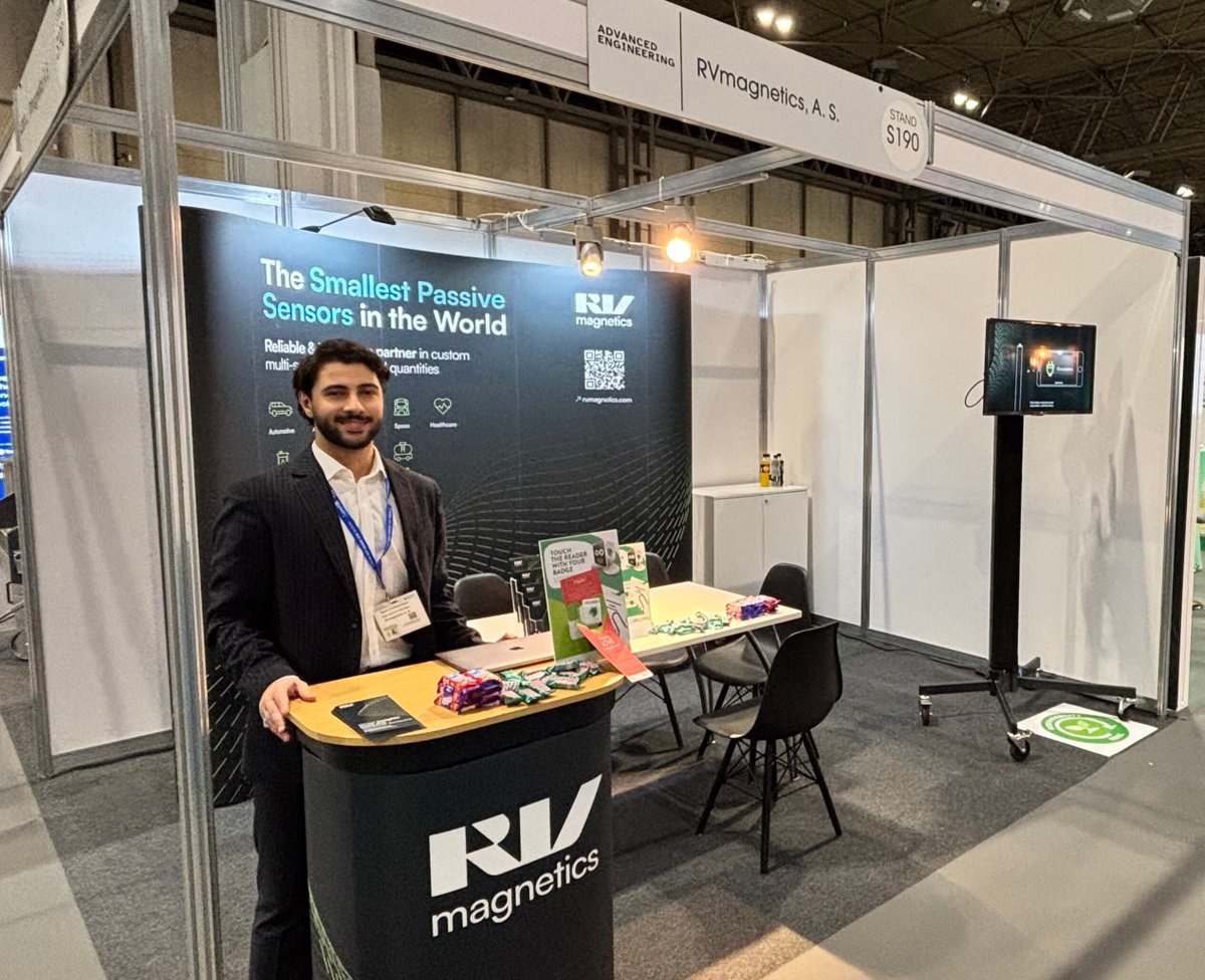 RVmagnetics's tweet image. 🚀 We’re live at #AdvancedEngineering UK in Birmingham! 🇬🇧
Meet Vladimir Marhefka & Tigran Hovhannisyan at Booth S190 — discover how our #microsensor tech is transforming the future of engineering.
Come 👋 and explore the next generation of smart sensing!
#AE2025 #RVmagnetics