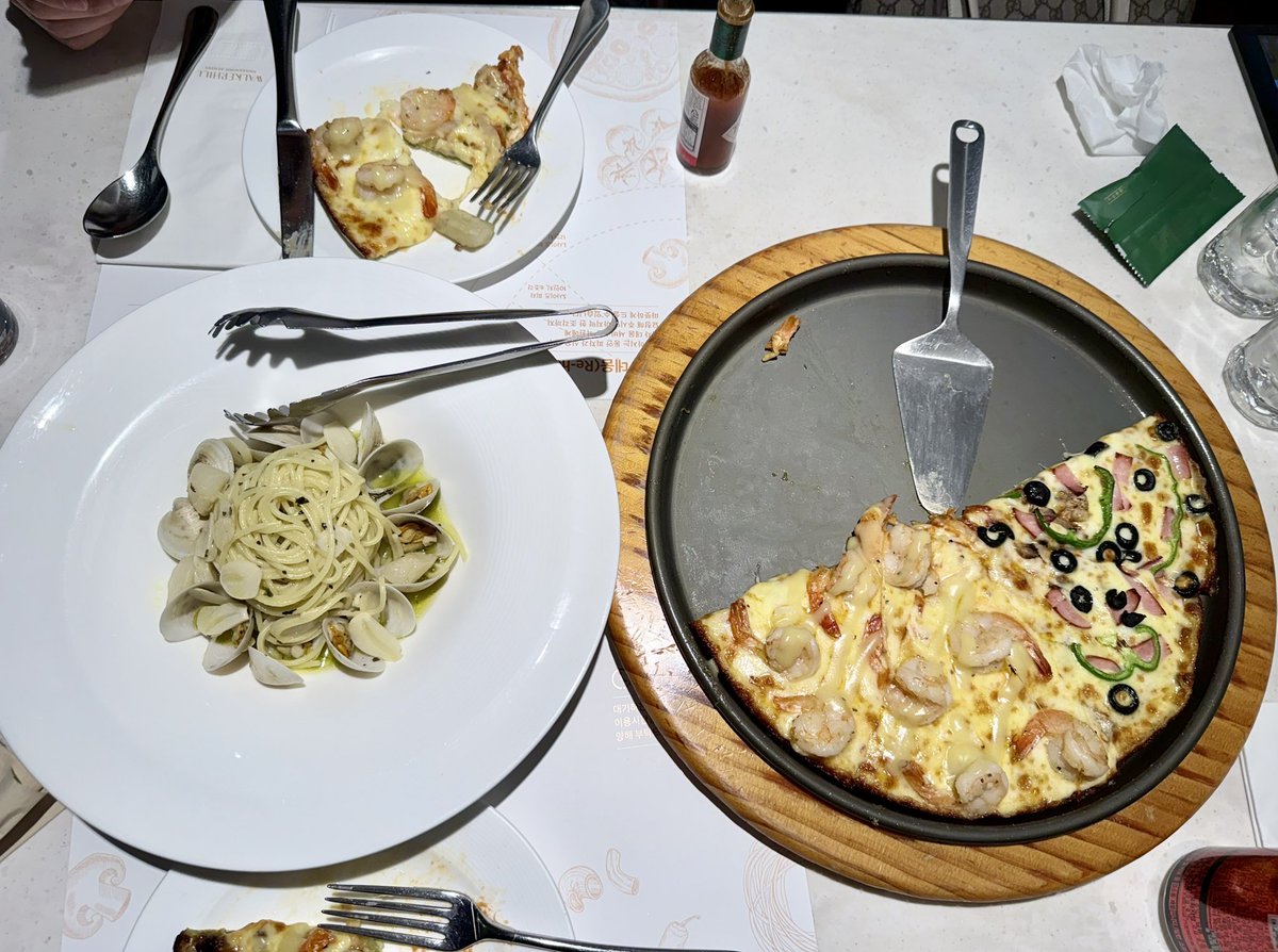 헬창커플 tweet media