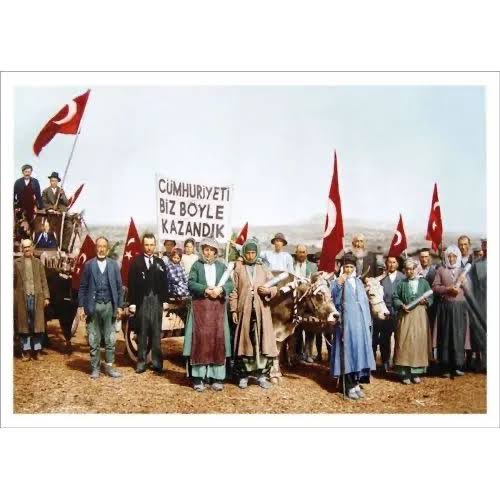 Uşakta çekilmiş fotoğraf Cumhuriyet bayramımız kutlu olsun.