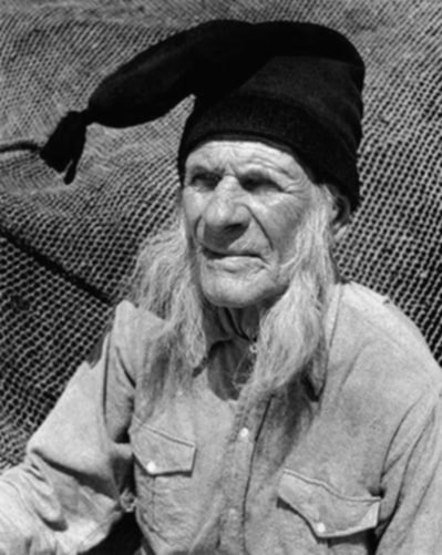 Pescador da Praia do Pedrógão (Leiria), c. 1950-52.

[📸 Augusto Cabrita]

#PortugalRural
