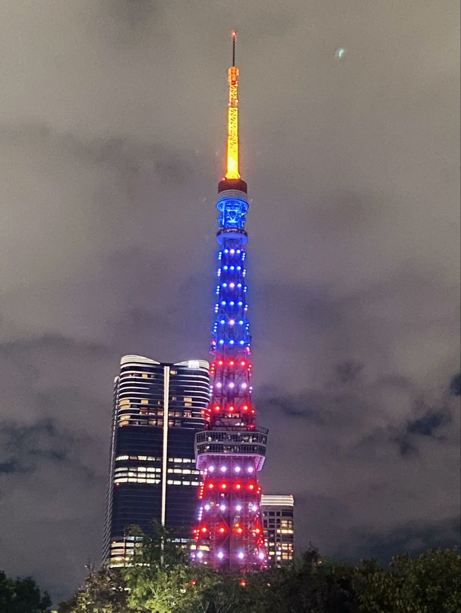 東京タワー､スカイツリー≪赤･白･青≫ライトアップのトランプ大統領歓迎に､在日アメリカ人たちが嫌悪感を吐露した訳｜マクニール　バイエ <a href="/BayeMcneil/">Baye McNeil</a> note.com/baye_mcneil/n/…