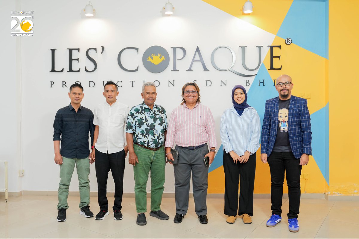 Les' Copaque tweet media