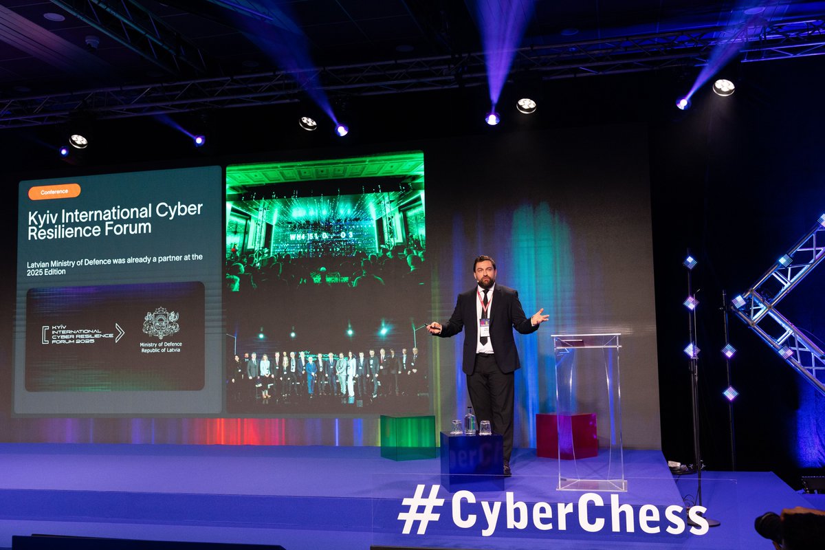 certlv's tweet image. [LV] #CyberChess2025 konference ir oficiāli atklāta! 🚀 Atklāšanas plenārsesijā uz centrālās #CyberChess skatuves izskanēja būtiski akcenti par valsts noturību, starptautisko sadarbību un mācībām no reāliem kiberkonfliktiem!

Pievienojies tiešraidei: cyberchess.lv