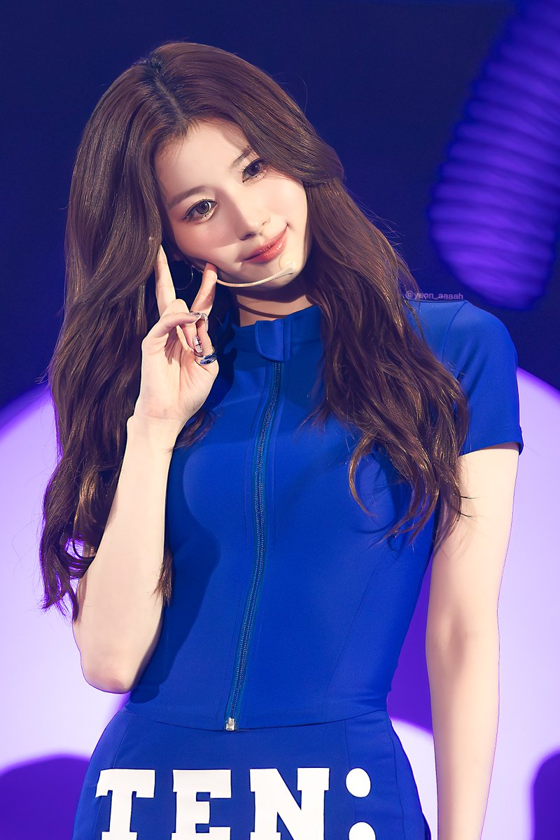 yeon_aaaah's tweet photo. 251018 2025 TWICE FANMEETING [10VE UNIVERSE]  
🔹🔹🔹🔹

#TWICE  #트와이스  
#SANA  #사나  #サナ https://t.co/Oaso25f6nR