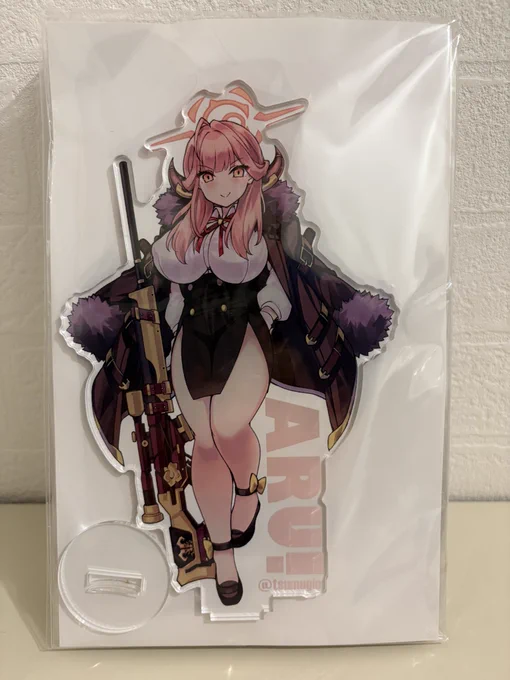 アルちゃんリアル頭身アクスタも名古屋に持ってくよ! アコとイオリもリアル頭身あります(センシティブにひっかかるらしい) #ブルアカ