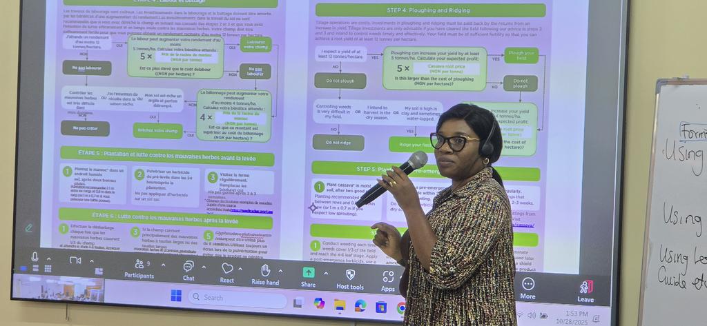 ClerisseC's tweet photo. 💥✊️📡🛰La revanche du sol sur le sous-sol ne se fera que par la Digitalisation Intégrale et Modernisation du systme semencier en RDC avec le soutient technique de l'@IITA_CGIAR grâce à ses Innovations technologies: @seedtracker
+ #AKILIMO = @ACAI_IITA + @plantvillage 🛰📡💥 https://t.co/Ilj1oHmI1E