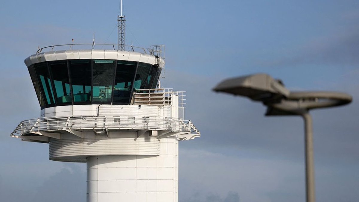 Aigle one ici tour de contrôle, le ciel est bleu 🔥🦅🦅🦅