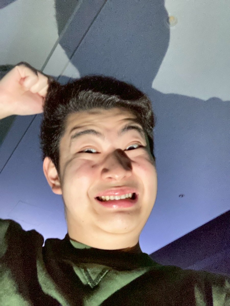 HelloRegend's tweet image. 【演者紹介㉒】

①ソフト派
②田丸、本山
③明治大学お笑いサークル木曜会Z
④また会いましたね

ご予約はこちらから！
⬇️
tiget.net/events/435932