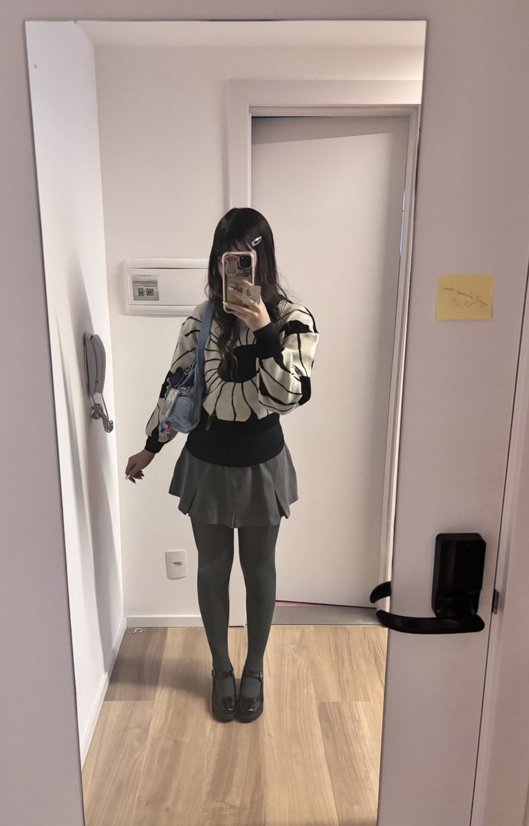 uni ootd 🌸
