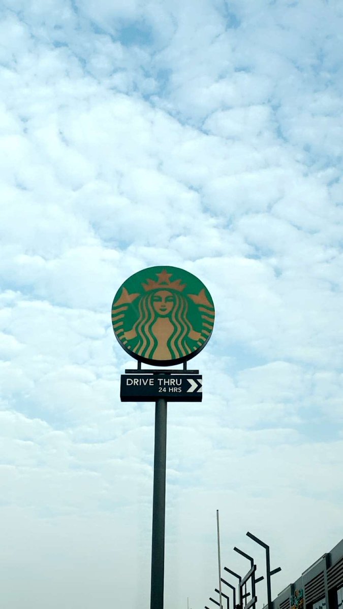 Somalsom4's tweet photo. @Starbucks https://t.co/TE3kPiEFTK