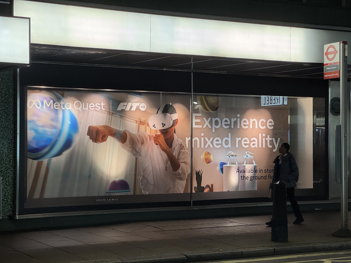 SamCSCole's tweet image. Despite campaigns trying to position Quest as a general-purpose computing device, most consumers still see it as a &quot;gaming console for kids&quot;

In reality, mainstream consumers aren’t ready for a general-purpose computing headset -and maybe never will be

The shift will come from…