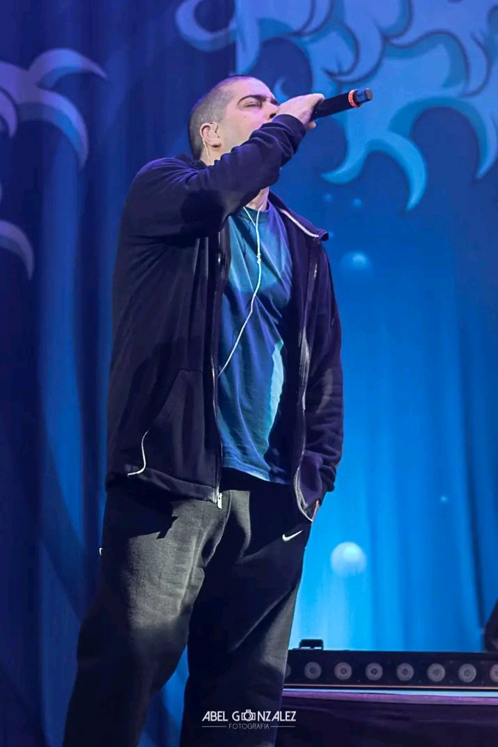 banderazoscjs's tweet image. Ni productor ni político