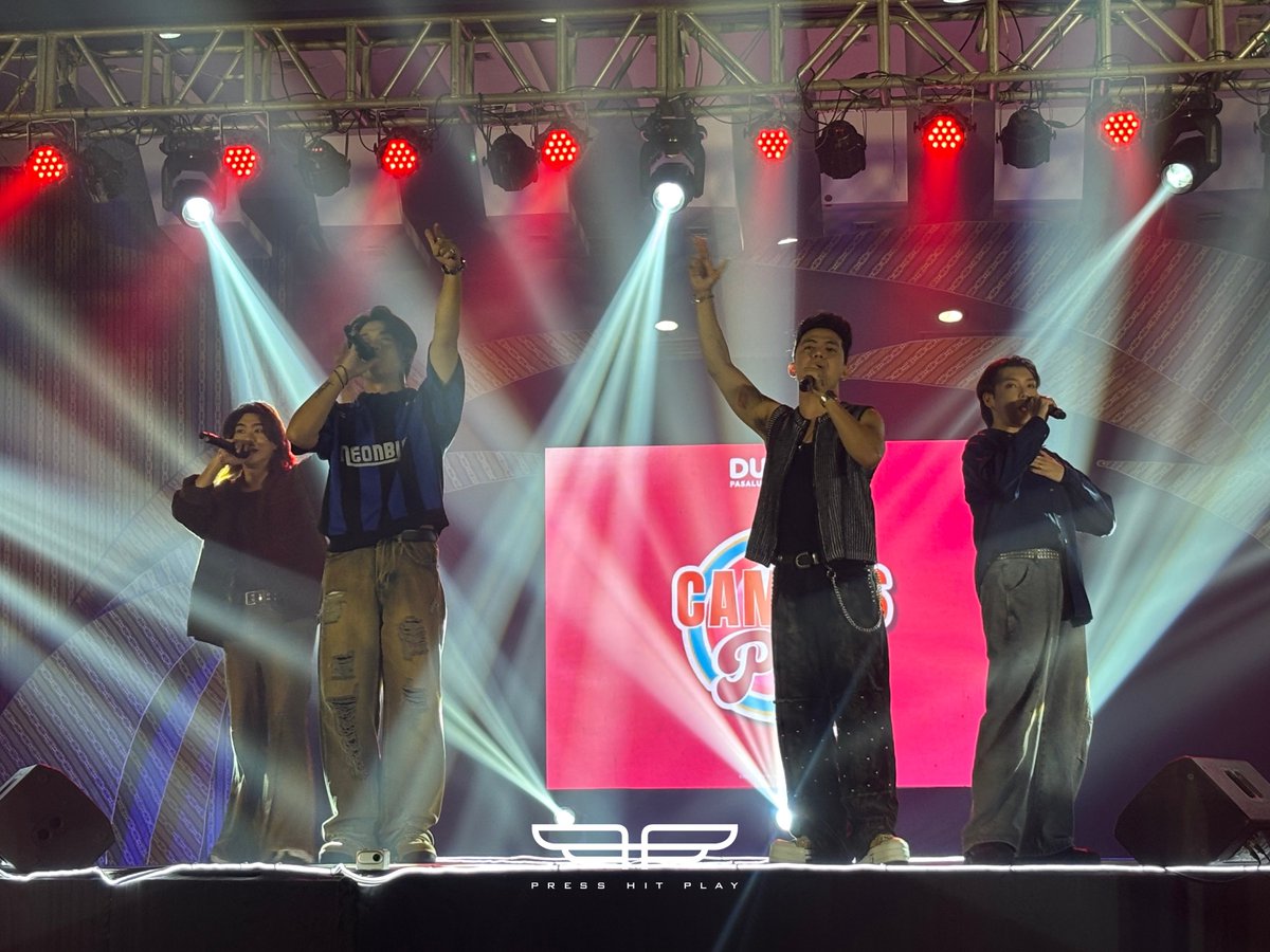 PressHitPlay's tweet image. It’s always the sweetest moment with @dunkinph! 🍩 ✨

Thank you @campuspopph, @dunkinph, and @cnca_media for having us! We had an amazing time performing and connecting with everyone! 🧡🩷

#DunkinCampusPopYear2 #CampusPop #CampusPopYear2 #PRESS_HIT_PLAY #DunkinPH