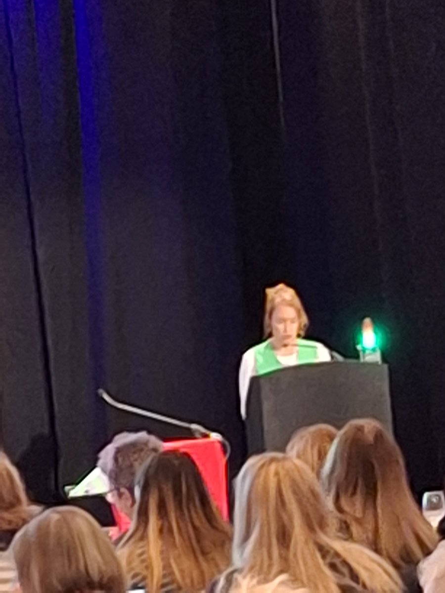 teresawill79's tweet photo. Linda Carr-pollock speaking on behalf of #GMBSCOTLAND @ #STUCwomen25 https://t.co/hRFheiocSz