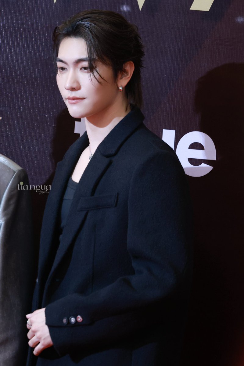 tiangua3469's tweet photo. 251029📷
โหหห หล่อเท่ทั้งคู่เลย

BN MAYA TV AWARDS
#MAYATVAWARDS2025xMeMindY
#BossNoeul #BoNoh 
#Bosschaikamon #Noeulnuttarat
#MAYATVAWARDS2025 #MAYATVAWARDS https://t.co/PwIuEICLi1