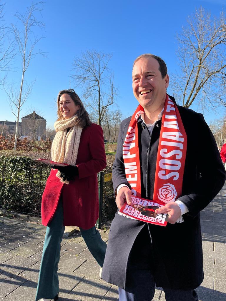 Gun ieder kind in Nederland de kans op een goed bestaan.

Vandaag stem ik op een politica in wie ik heel veel vertrouwen heb: 

Vandaag stem ik op <a href="/MarjoleinMoor/">Marjolein Moorman</a> 🌹🍀#GroenLinksPvdA #6