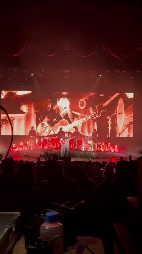 chengming_huang's tweet image. 𝗕𝘂𝗶𝗹𝘁 𝗳𝗼𝗿 𝘁𝗵𝗲 𝗥𝗼𝗮𝗱: 𝗚𝗹𝗼𝘀𝗵𝗶𝗻𝗲 𝗟𝗘 𝗦𝗲𝗿𝗶𝗲𝘀 𝗣𝟯.𝟵𝟭𝗺𝗺 - 𝗧𝗵𝗲 𝗧𝗼𝘂𝗿𝗶𝗻𝗴 𝗣𝗿𝗼𝗳𝗲𝘀𝘀𝗶𝗼𝗻𝗮𝗹'𝘀 𝗦𝗲𝗰𝗿𝗲𝘁 𝗪𝗲𝗮𝗽𝗼𝗻!Yoyo@gloshine.cn#Gloshine #LEDscreen #bigstage #rentalleddisplay #audiovisual #creativedesign #outdoorevents #concerts