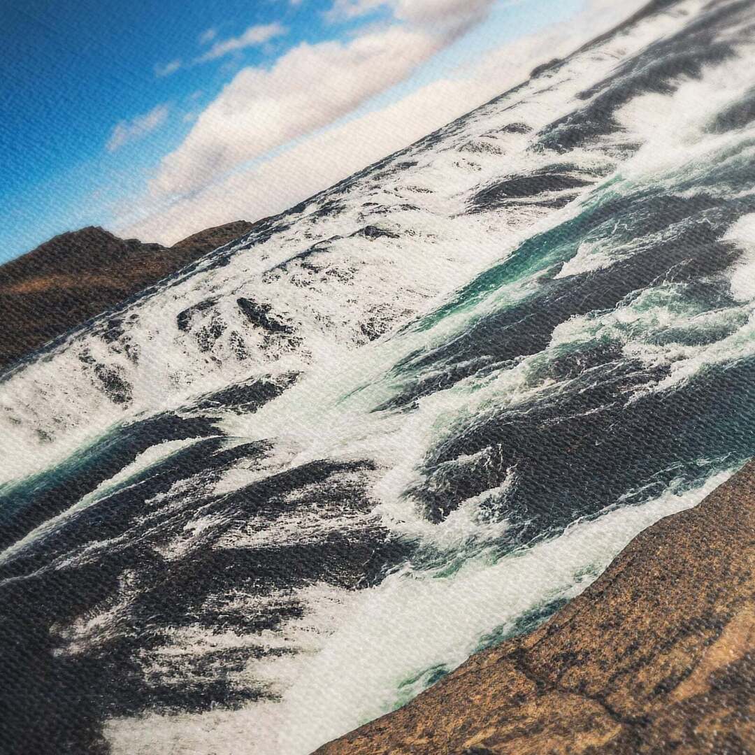 Artoholicas's tweet image. Gullfoss Canvas Art – Waterfall Wall Art, Iceland Landscape Art Print, Iceland Wall Dec...
artoholica.com/en-gb/products…
#Gullfoss #CanvasArt #WaterfallArt #IcelandLandscape #WallDecor #NatureArt #HomeDecor #ArtPrint #IcelandicBeauty #InteriorDesign