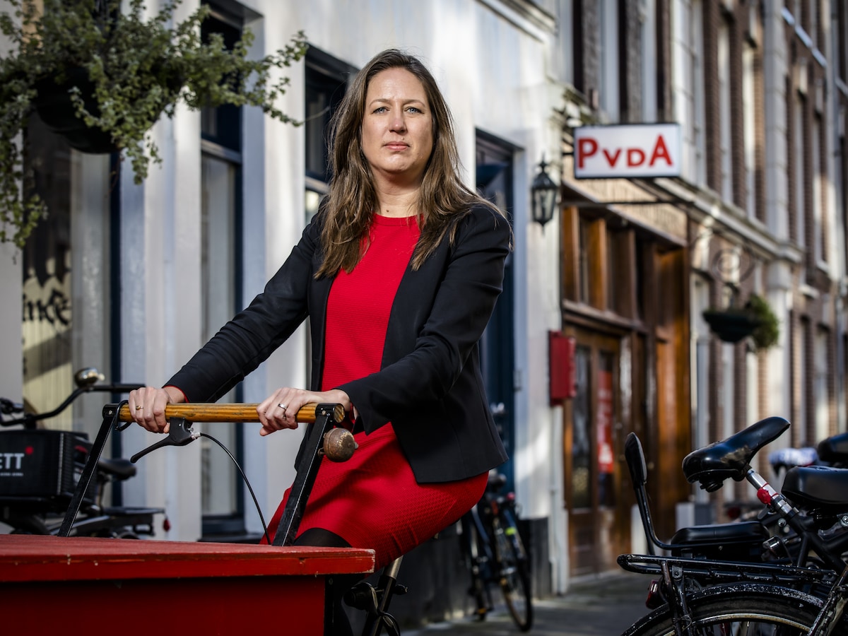 Mijn stem gaat vandaag, vol overtuiging naar, <a href="/MarjoleinMoor/">Marjolein Moorman</a> ! <a href="/gl_pvda/">GroenLinks-PvdA</a>