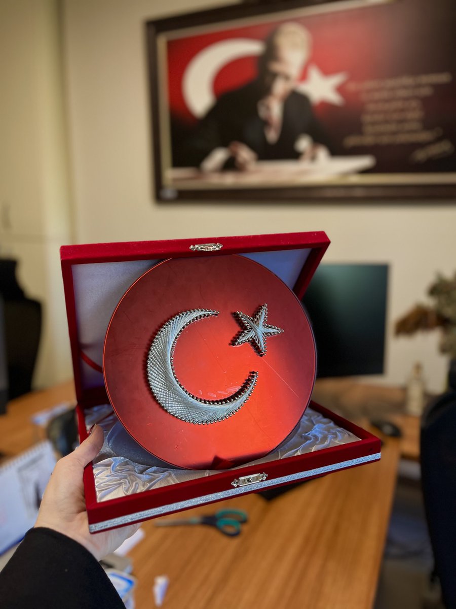 En güzel mesai Sebebimsin 🇹🇷 
#29EkimCumhuriyetBayramı 
#102yaşında