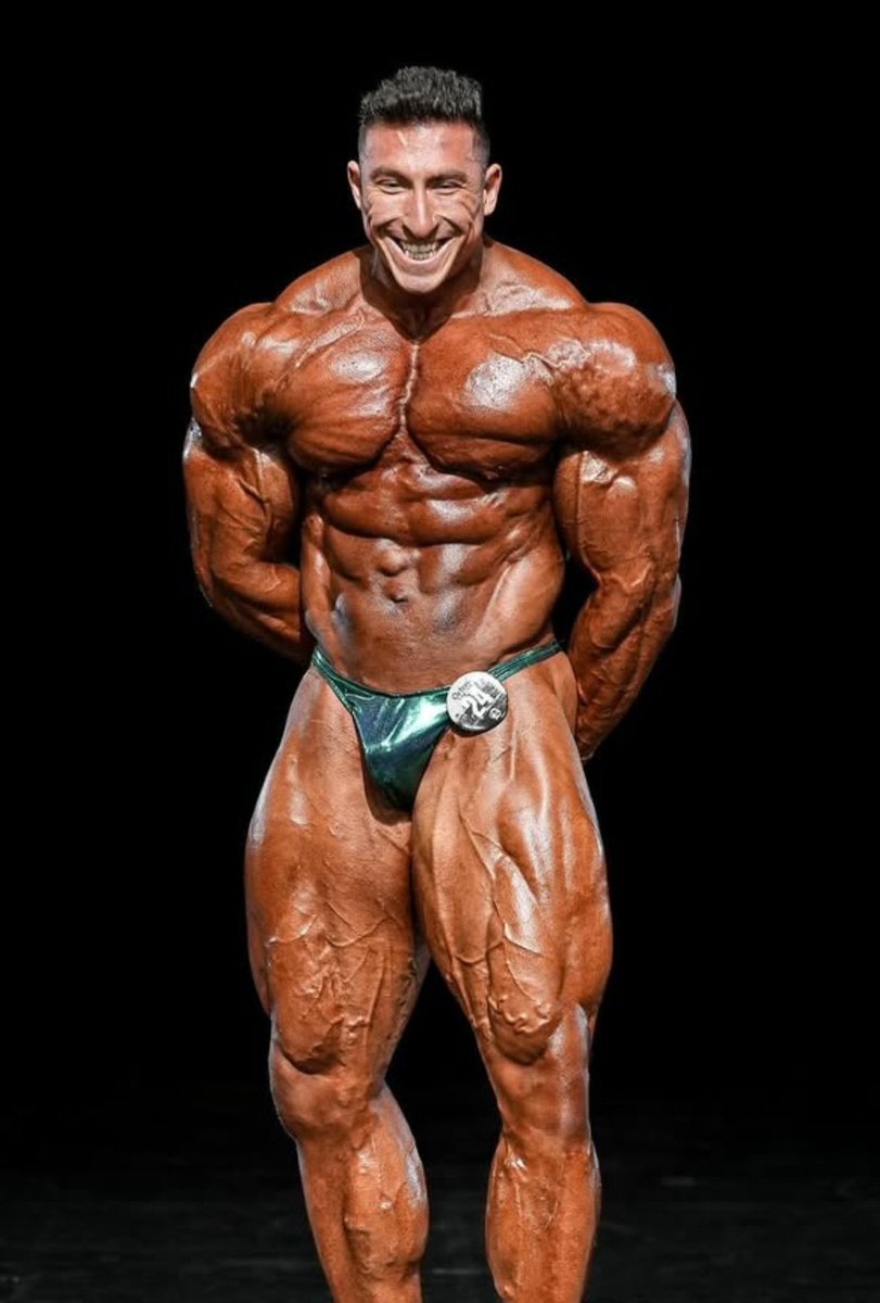 Transformation Tuesday - Christopher Miller. Just over 2 years, he's like a new person! Roids made him a Muscle God!💉💪