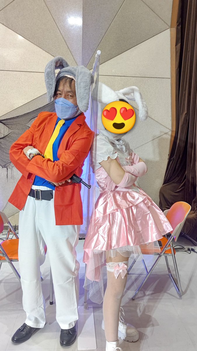 uunyan525's tweet image. 先程の…
左は　「ルパン三世」
右は　“通貨(紙幣や硬貨)”で“仮装”して…これが本当の「仮想通貨」…な〜〜〜んちゃって🤭
#aoco
#うらら
#せあ
#このは