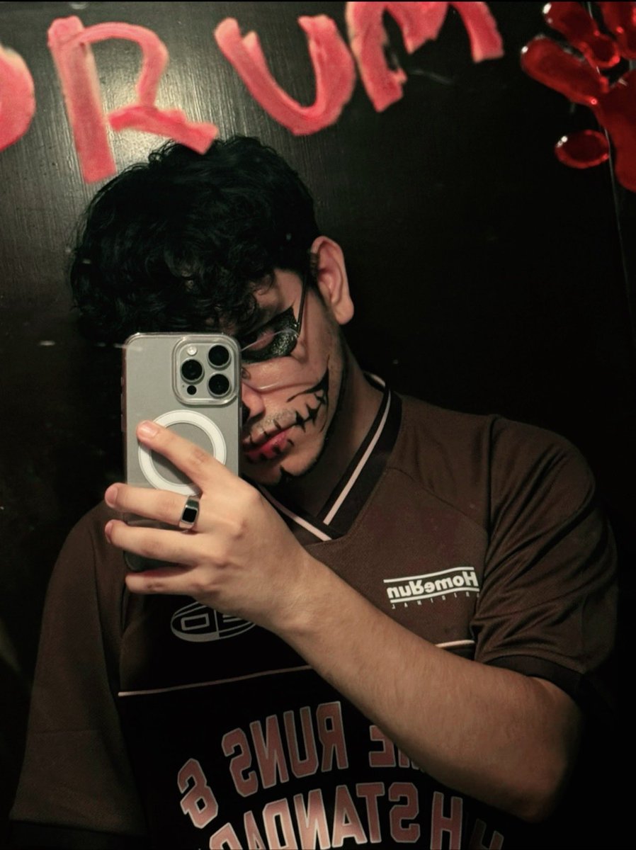 Solverks tweet media