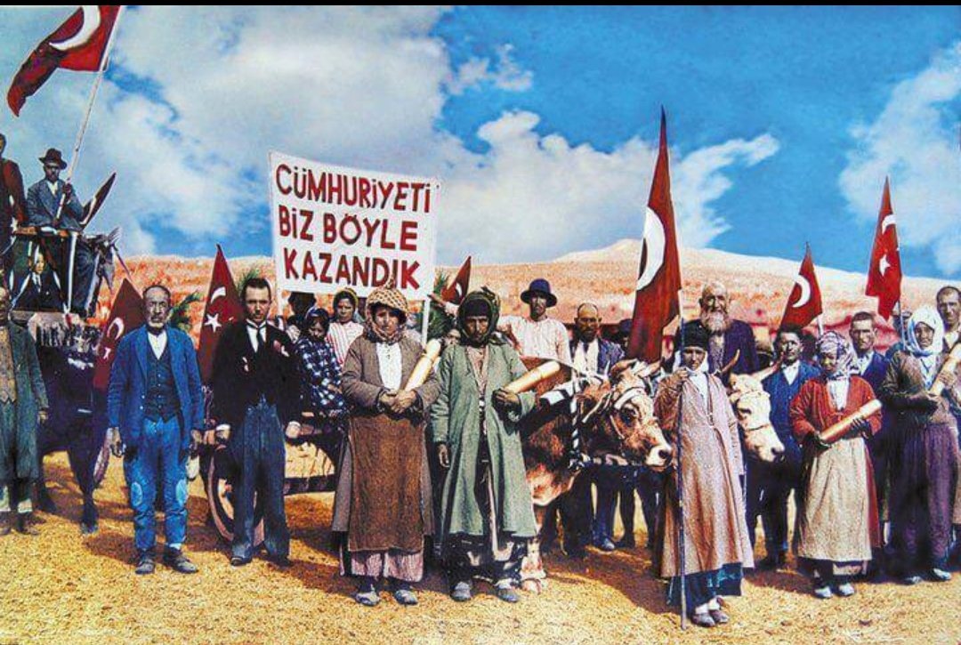 🇹🇷 Cumhuriyetimizin 102. yılı kutlu olsun!

Cumhuriyetimizin kurucusu Gazi Mustafa Kemal Atatürk başta olmak üzere, vatanımızın bağımsızlığı ve birliği uğruna canlarını feda eden tüm şehitlerimizi ve gazilerimizi rahmet, minnet ve saygıyla anıyoruz.