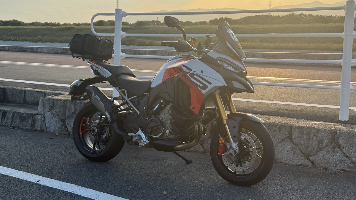 𝑨𝑬𝑳𝑳𝑨 𝑶𝑭𝑭𝑰𝑪𝑰𝑨𝑳 on X