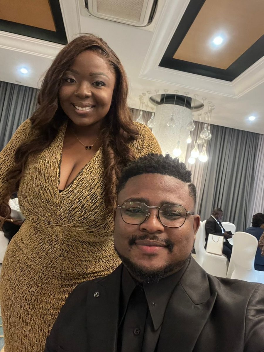 Mettez juste une photo de RUBIS que vous avez dans votre galerie.
Une photo de notre MBILA
NOUS T'AIMONS CHÈRE EBADJARA
❤️❤️❤️❤️❤️❤️❤️🤣🤣🤣🤣🤣🤣🤣🤣