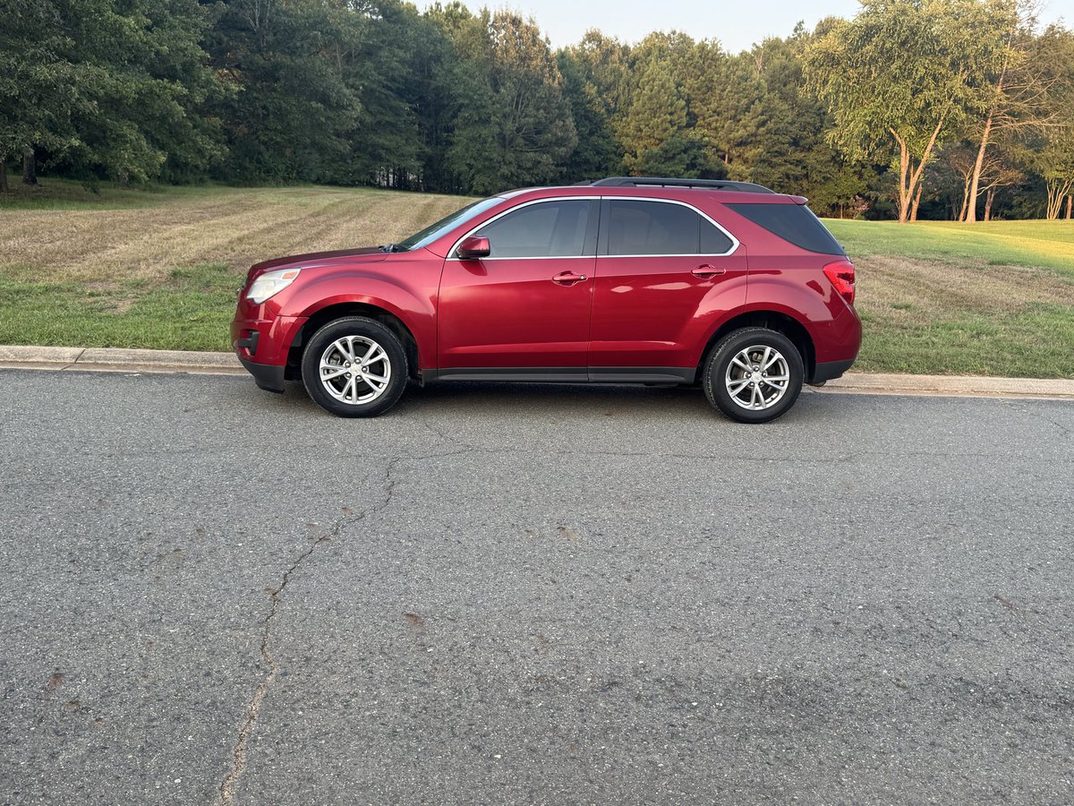 THACROWDPLEASER's tweet photo. Available from CrowdPleaser Motors: 

2015 w/ Sunroof 
Only $5900 or best offer https://t.co/yglJaxxpPx