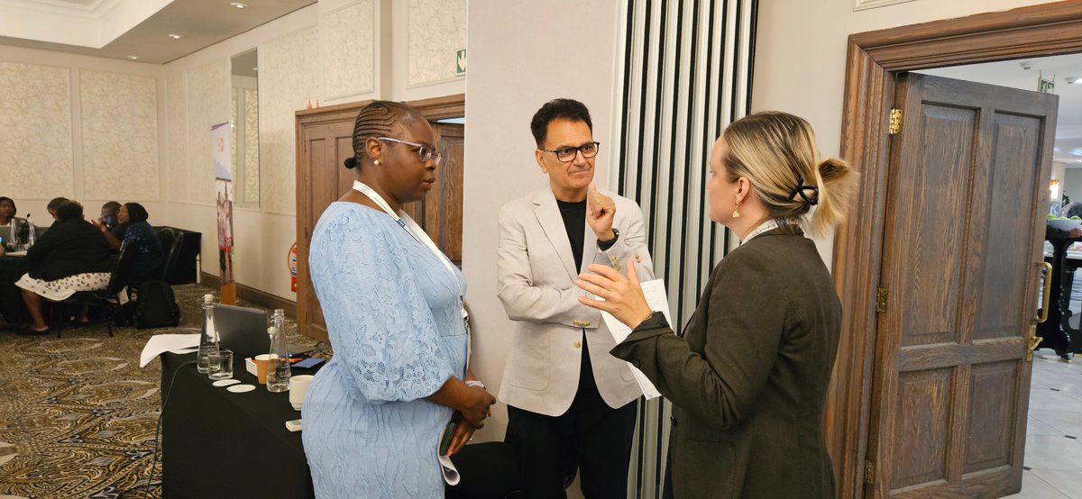 UNFPA_SYP's tweet photo. Important week for youth development! The @UNFPA_ESARO SYP annual coordination meeting is underway in Johannesburg 🇿🇦
We're reviewing 2025 progress and solidifying 2026 work plans. Identifying #sustainability strategies for #youthprogrammes in East and Southern Africa. https://t.co/cIPvPnlbiX