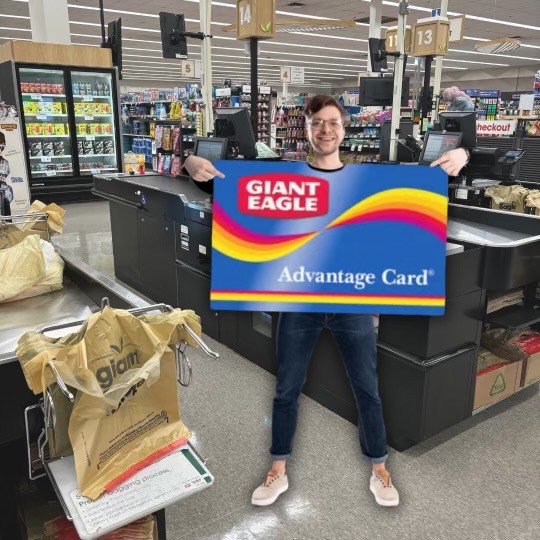 You guys I won the best costume award!