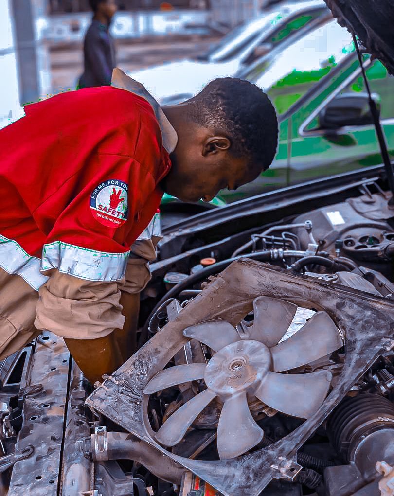 Lincon__Autos's tweet image. - &quot;Stay  COOL this summer with our exclusive Car AC service package! Warranty-backed repairs, home service, and more. Book now and beat the heat!&quot;
@MaziTunde #AbujaTwitterCommunity #เขมจิราต้องรอดseries #كاريزما76 #Web3