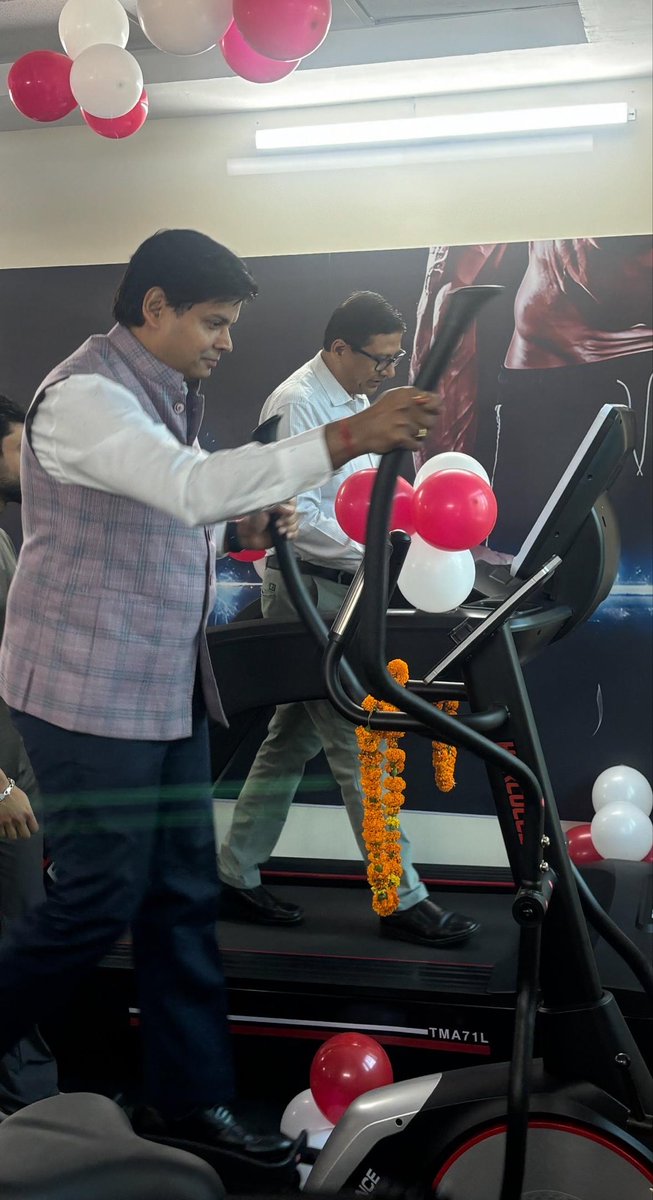 दिनांक 29.10.2025 को जीएसटी भवन पंचकूला में जिम का उद्घाटन श्री नवीन कुमार जैन, भा. रा.से. मुख्य आयुक्त, पंचकूला क्षेत्र द्वारा श्री अमिष कुमार गुप्ता, आयुक्त, केंद्रीय माल और सेवा कर आयुक्तालय एवं समस्त अधिकारियों और कर्मचारियों की उपस्थिति में किया गया। <a href="/cbic_india/">CBIC</a> <a href="/cgstpklzone/">CGST & CX Zone, Panchkula.</a>