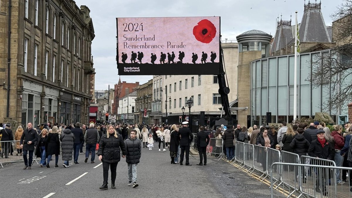 🇬🇧 BigTV are proud to have provided LED screens for Sunderland’s Remembrance Service for over 15 years.

It’s such an important day for the country, and we’re honoured to play a part in helping everyone come together to remember and reflect.

🎥 Our team take great pride in