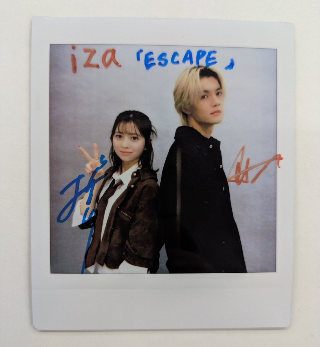 iza_edit's tweet image. 「#ESCAPE それは誘拐のはずだった」でダブル主演！
 #桜田ひより さん #佐野勇斗 さんのサイン入りチェキを抽選で1名様にプレゼント🎁

応募は 
@iza_edit

をフォロー＆この投稿をリポスト

▼応募規約
iza.ne.jp/special/twcamp…

締め切り：11月4日18時

ぜひ、ご応募ください！