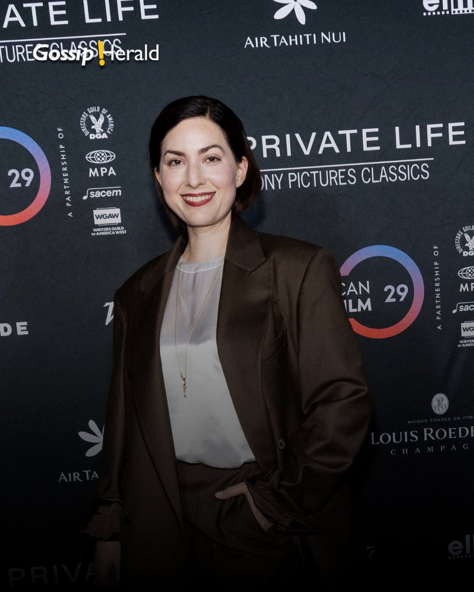 GossipHerald tweet media