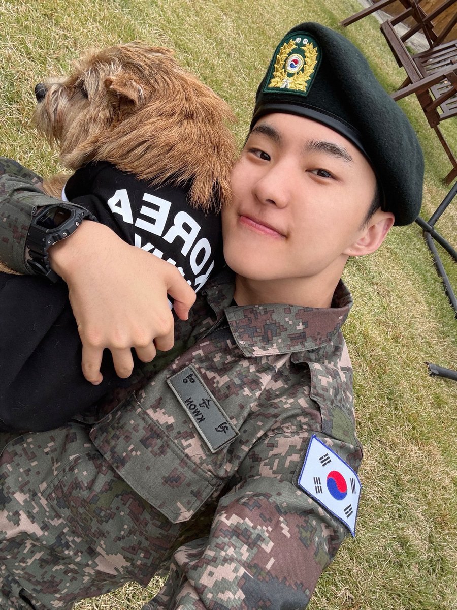 sounds_of_cheol's tweet image. hoshi and latte 🌟🥹