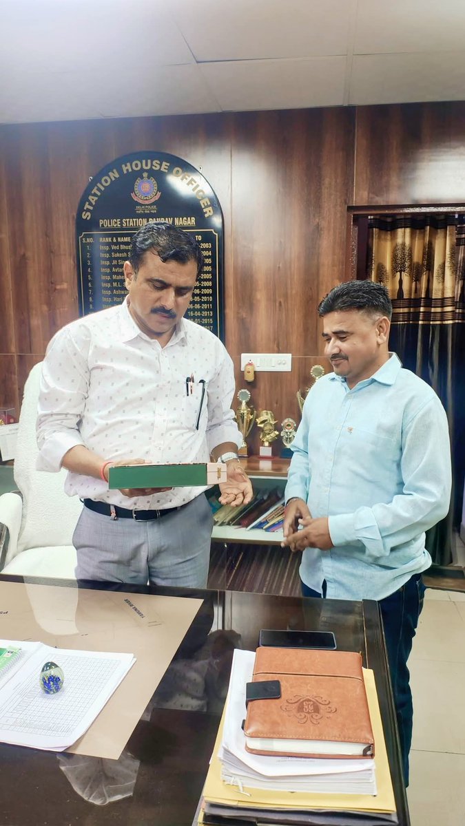 SHO पांडव नगर दारा सिंह जी से मुलाकात हुई
#Police #BJP