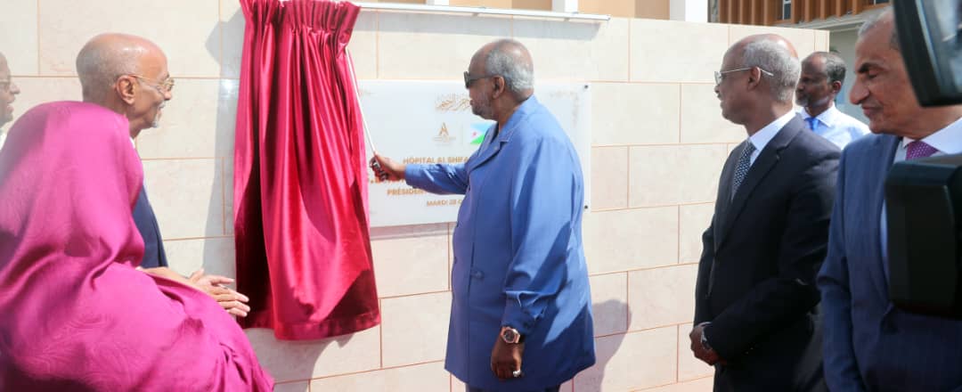 Le Président Guelleh procède à l’inauguration d’un établissement hospitalier d’envergure régionale

Lire la suite :
adi.dj/index.php/site…