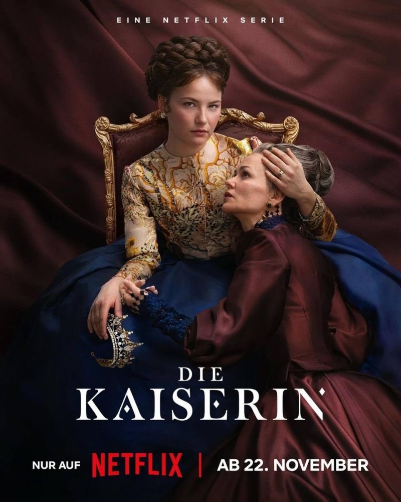 Gerhardhormann's tweet photo. Afgelopen zomer waren we in het kasteel van Sissi in Hongarije, nu bekijken we de Duitse serie #DieKaiserin nog een keer in z’n geheel. https://t.co/VmVwK3E4kA