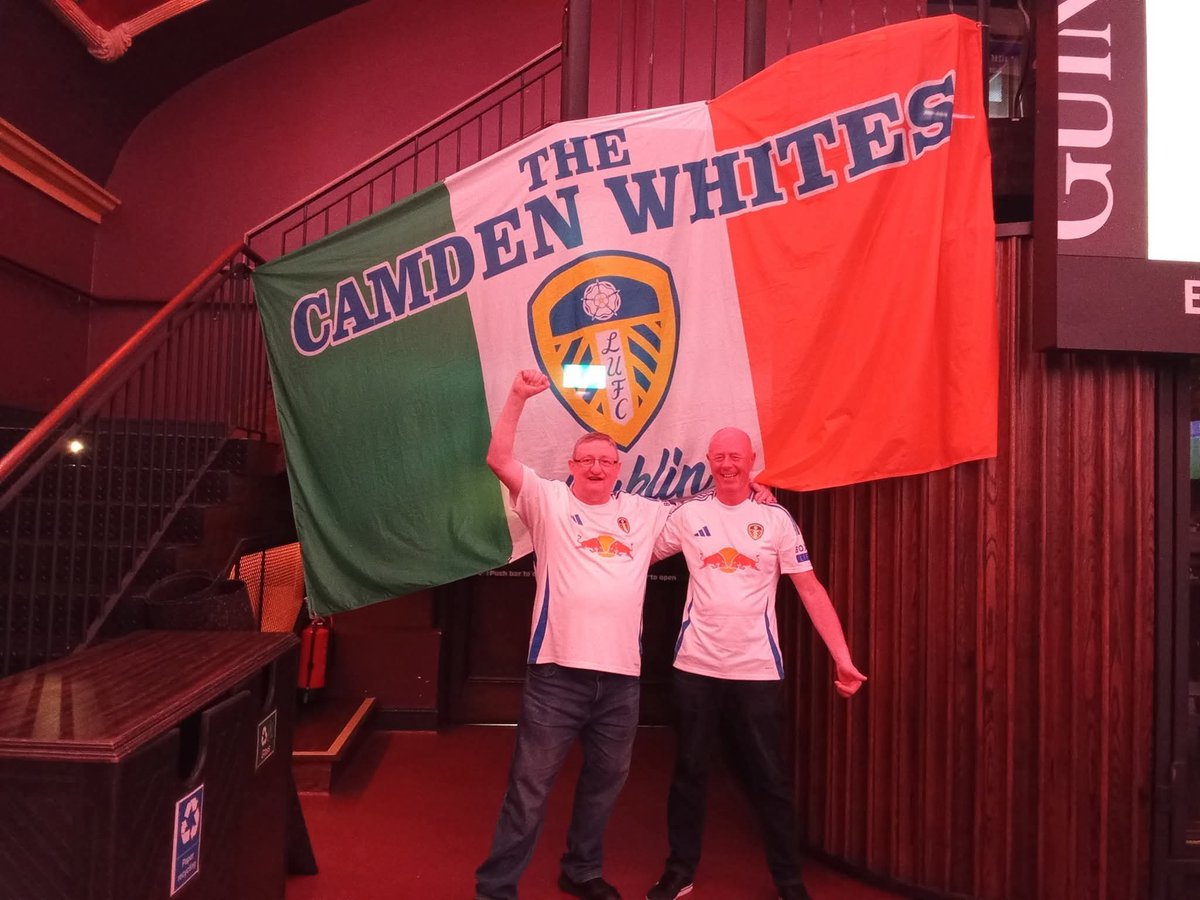 gerrymcdermotya's tweet photo. If you are in Dublin at the weekend and looking for a top bar to watch the Brighton v #lufc game, then the best #sportsbar in Europe is under your nose.
The Camden, the place for All Leeds to meet on #matchdays, great banter,noise,craic,and without doubt best supporters. https://t.co/xCmTuCh6BY
