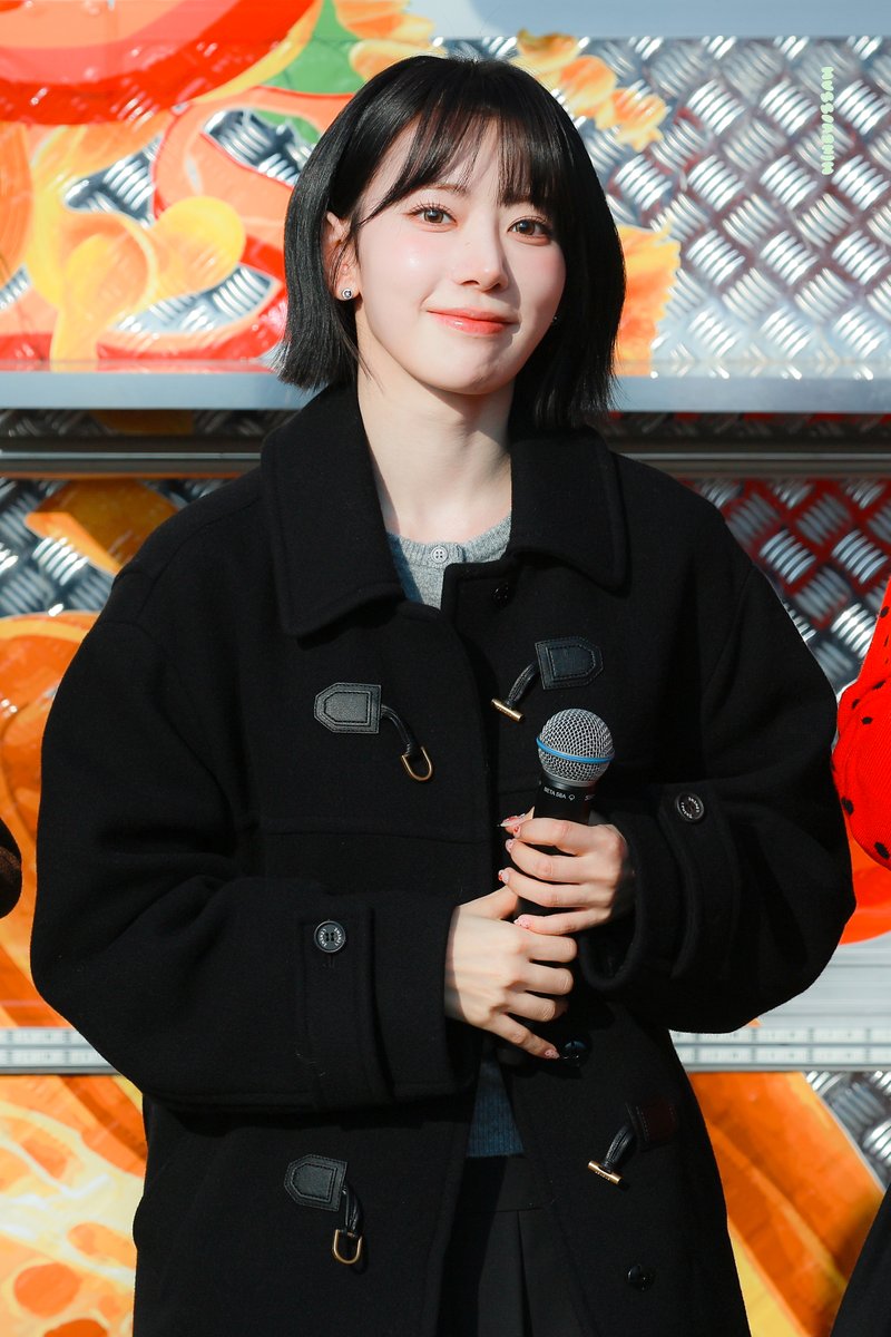 (2025.10.29) LE_SSERAFIM 사쿠라 연대 프로모션
#SAKURA #사쿠라 #르세라핌 #LE_SSERAFIM 

🫶🤙